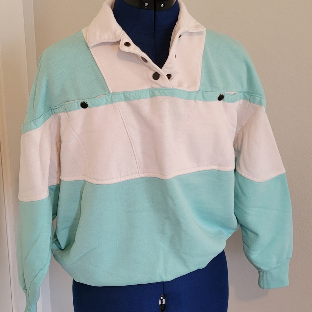 Vintage Colorblock Nuggets Sweatshirt